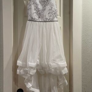 JCPenney White and Silver Formal Kids Dress